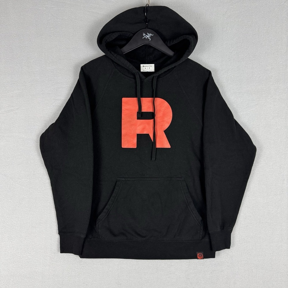 Pokemon Center 2020 Team Rocket Graphic Hoodie Mens Size Small Retro Promo Anime